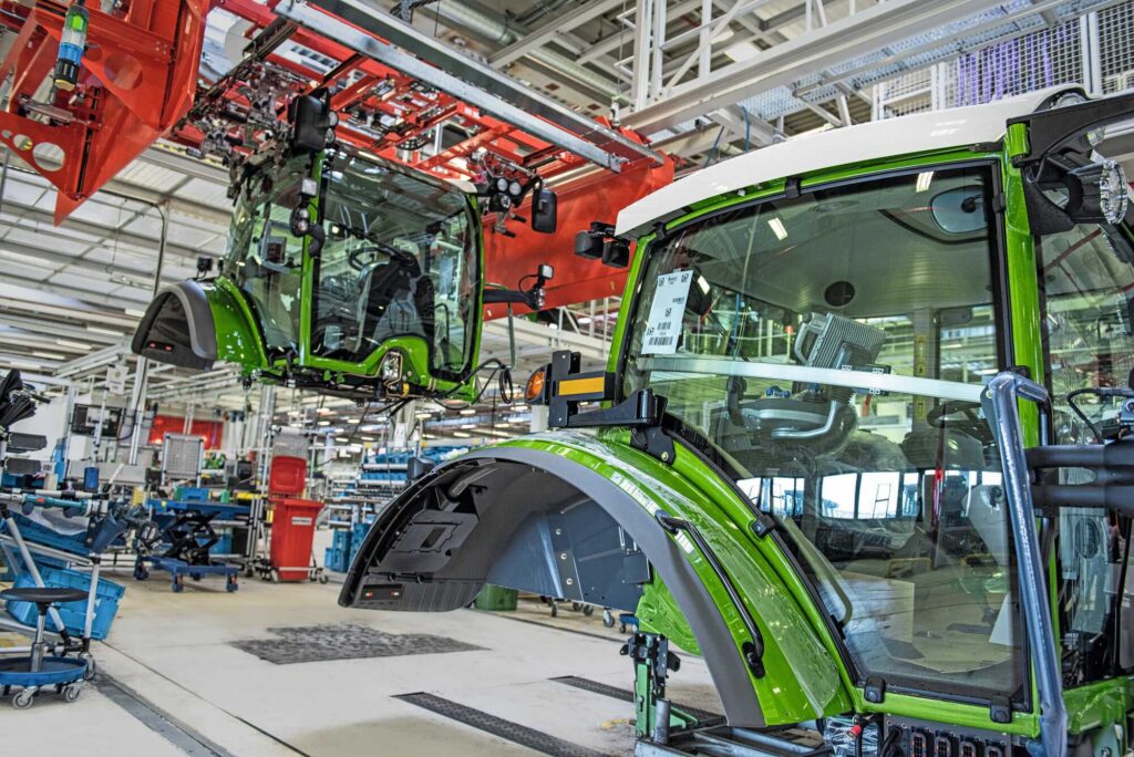 Fendt celebrates building 20 000 tractors in 2022