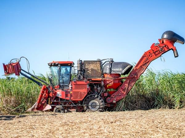 ENTHUSIASTIC RESPONSE TO MIDDLE EAST AND AFRICA MARKET LAUNCH OF CASE IH AUSTOFT 9000 SERIES SUGARCANE HARVESTER AT MAURITIUS EVENT