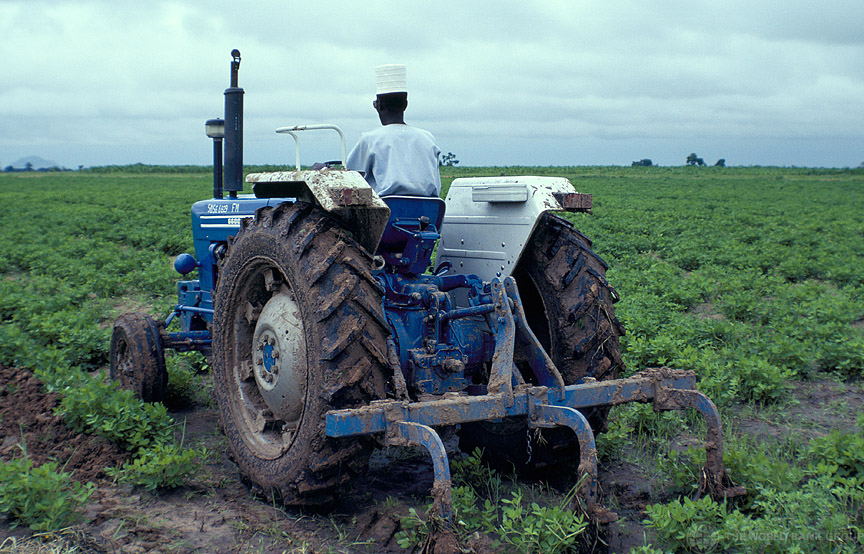 Stakeholders task FG with investment in mechanized farming amid food crisis